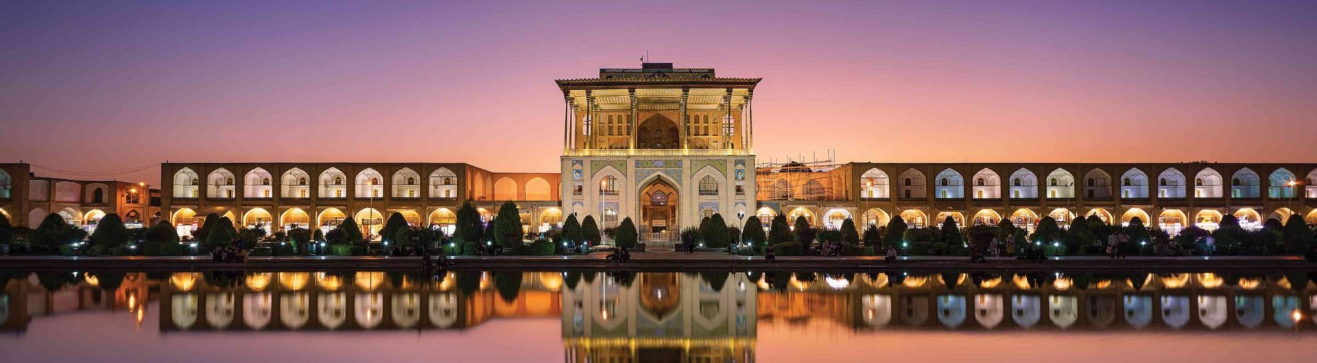 نمایی از مجموعه عالی قاپو از جاهای دیدنی اصفهان