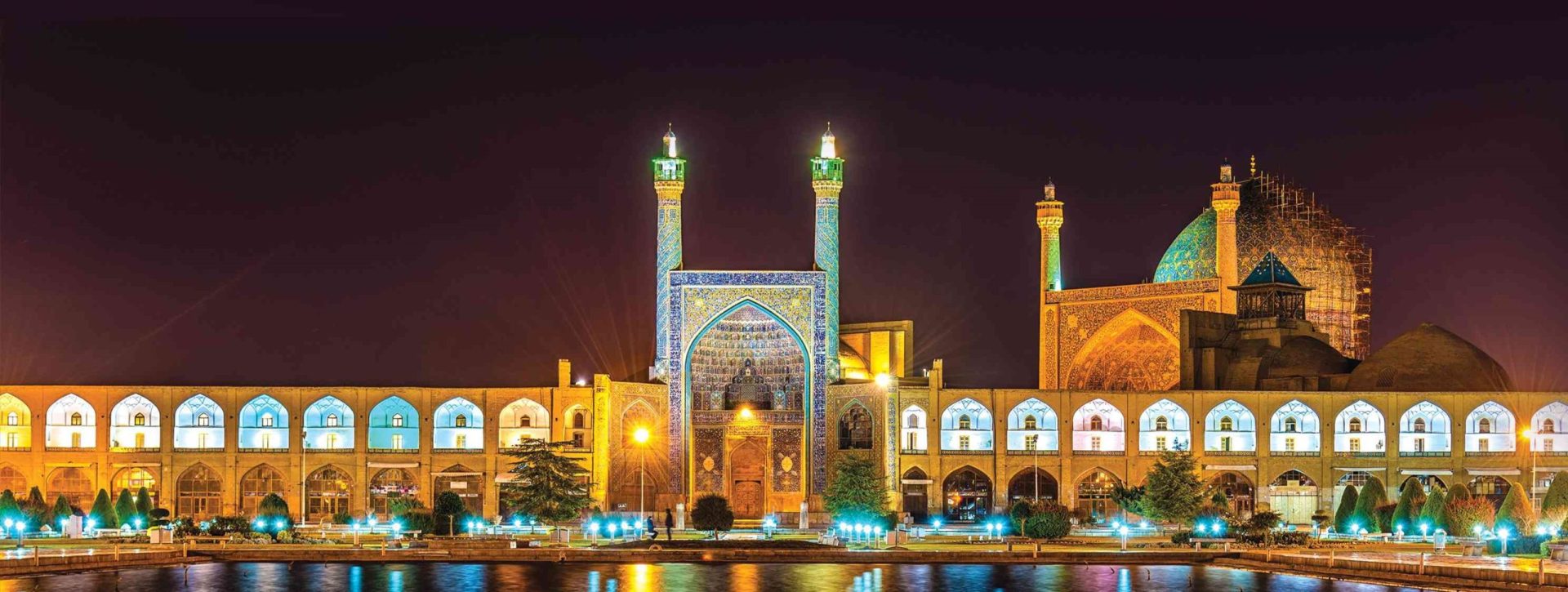 مسجد امام در مجموعه عالی قاپو