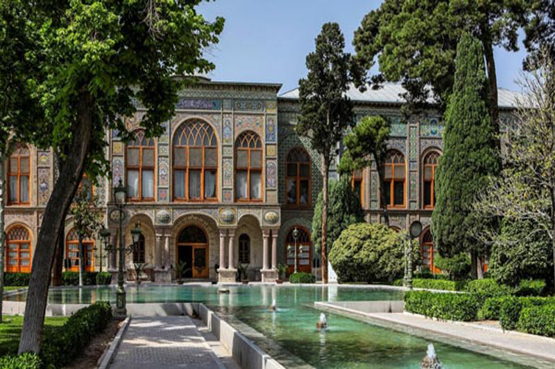Tehran Tourist Attraction in golestan place