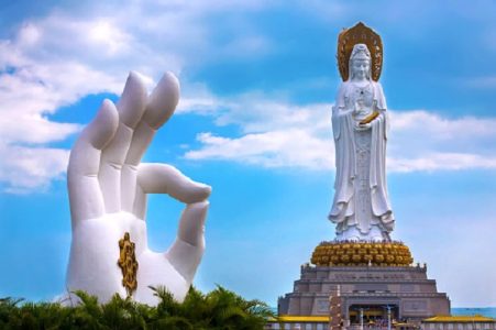 Laykyun Sekkyar Buddha Statue