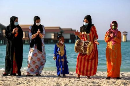 با تهیه بلیط هواپیما مشهد کیش میتوانید با سفر به کیش از دیدنی های کیش لذت ببرید