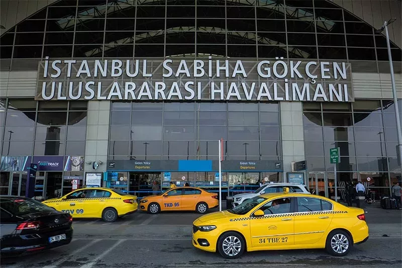 ایستگاه تاکسی سرویس در فرودگاه صبحا استانبول