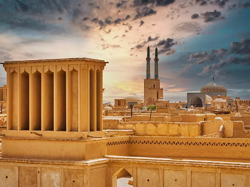 مسجد جامع یزد در مساجد زیبا و تاریخی ایران