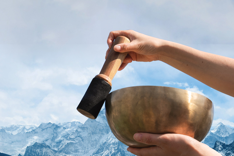 Sound healing with Tibetan bowls