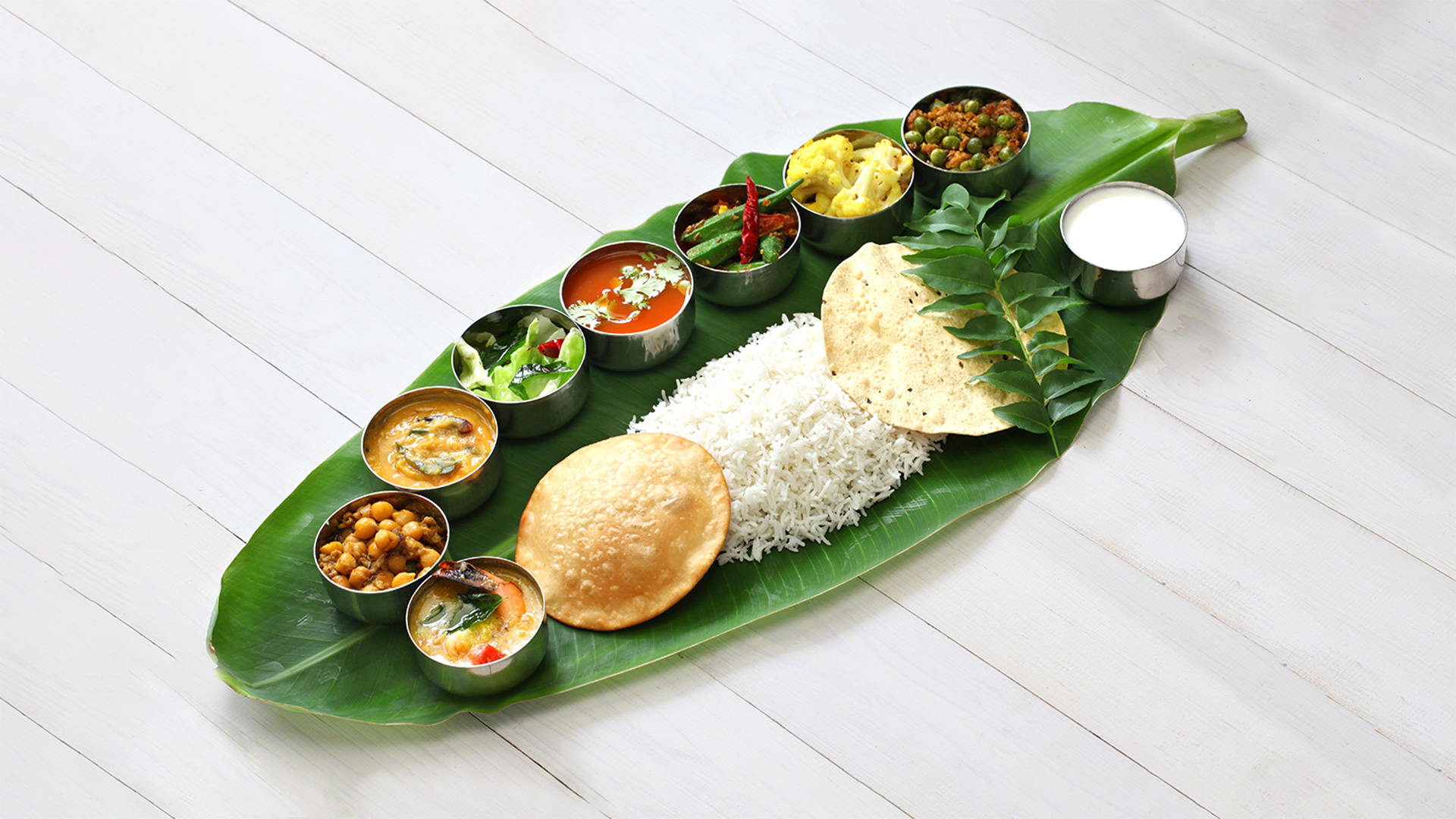 Famous and Delicious Indian Foods: A Flavorful Journey Through the Heart of India