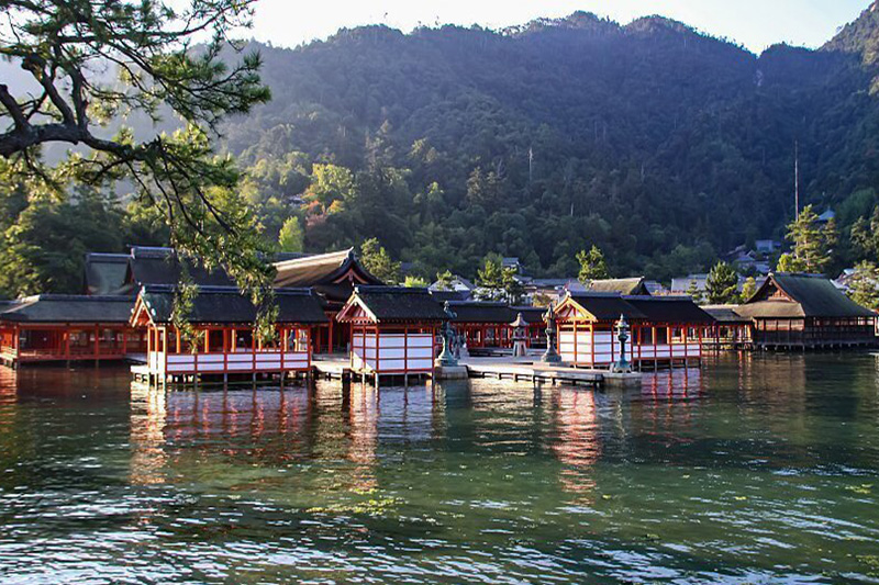 Itsukushima-Shrine