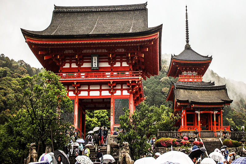 Kiyomizu-dera Temple