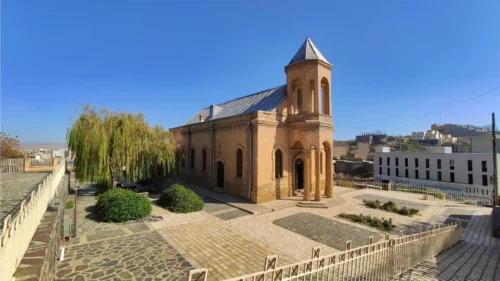 معروف ترین کلیساهای ایران