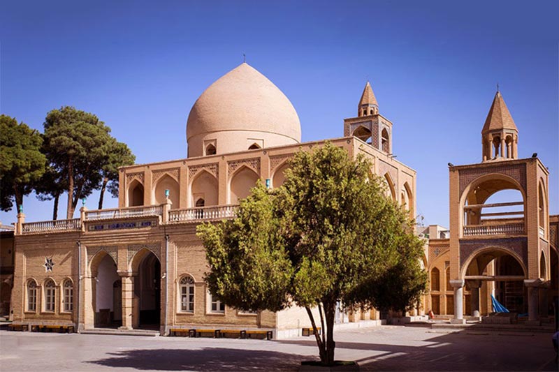 معروف‌ ترین کلیساهای ایران