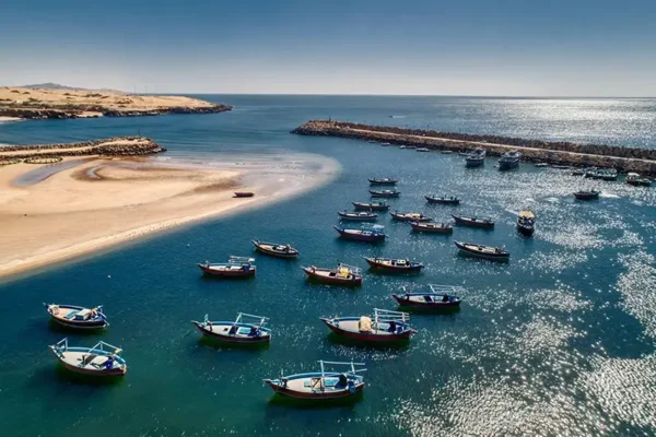 بماذا تشتهر كل مدينة في إيران