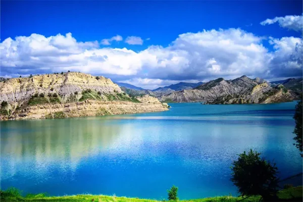 بماذا تشتهر كل مدينة في إيران
