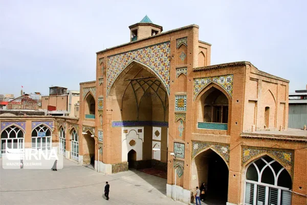 بماذا تشتهر كل مدينة في إيران