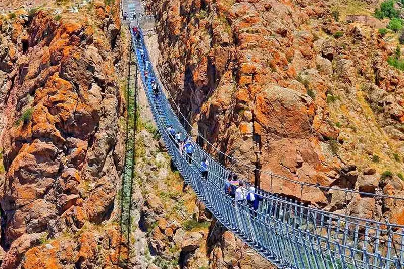 پل معلق هیر