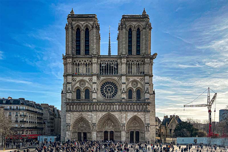 جاهای دیدنی پاریس - کلیسای نوتردام پاریس