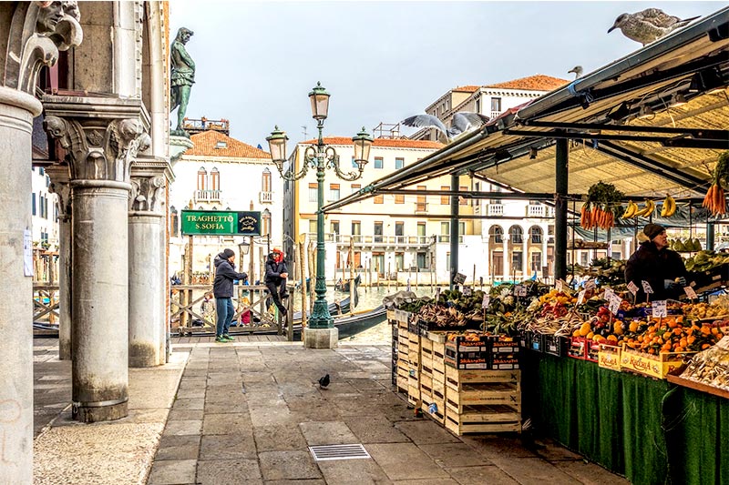 جاهای دیدنی ایتالیا - دیدنی های ونیز - ریالتو مارکت